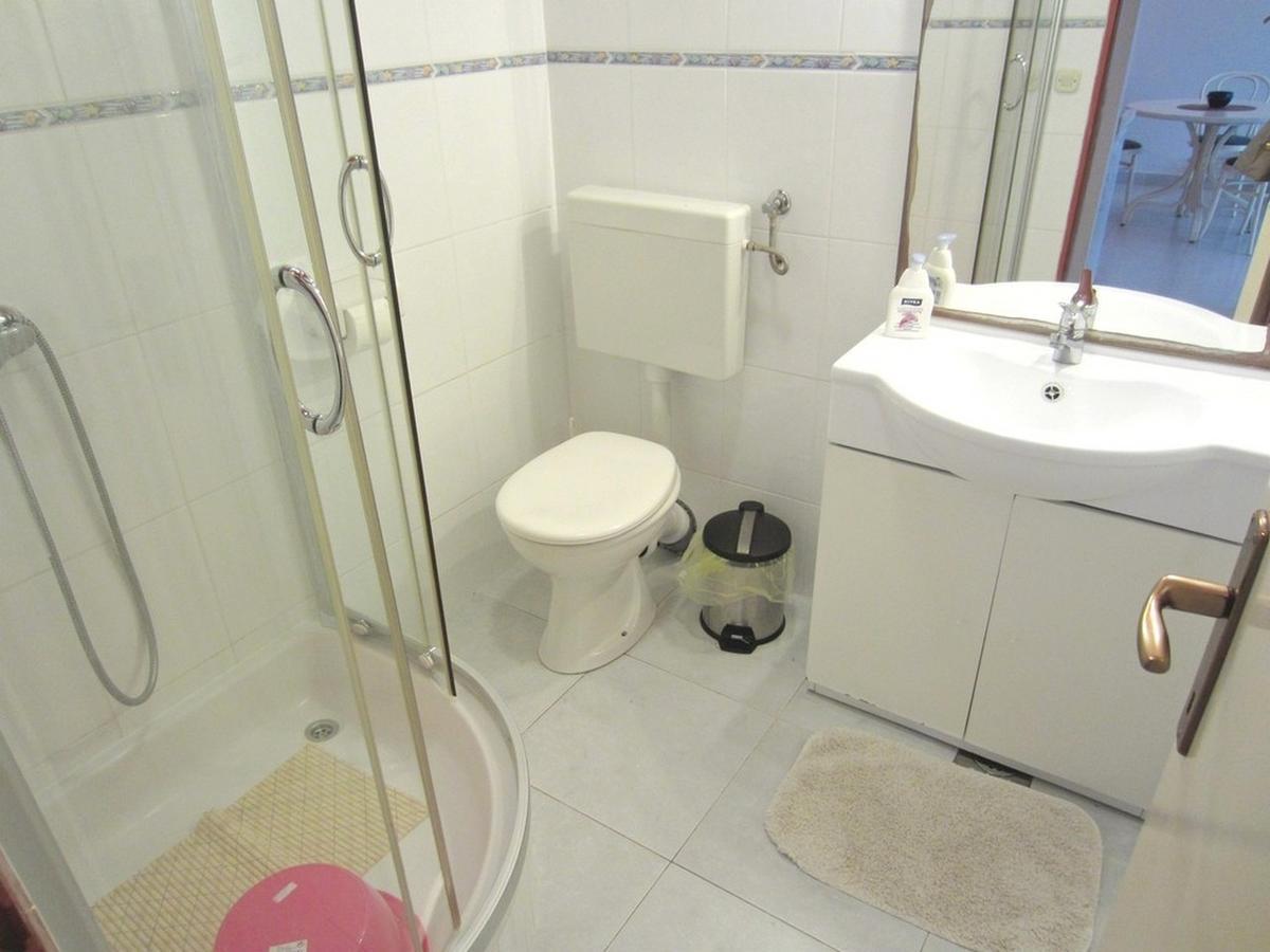 Apartments Zdenka Donji Okrug  Ngoại thất bức ảnh